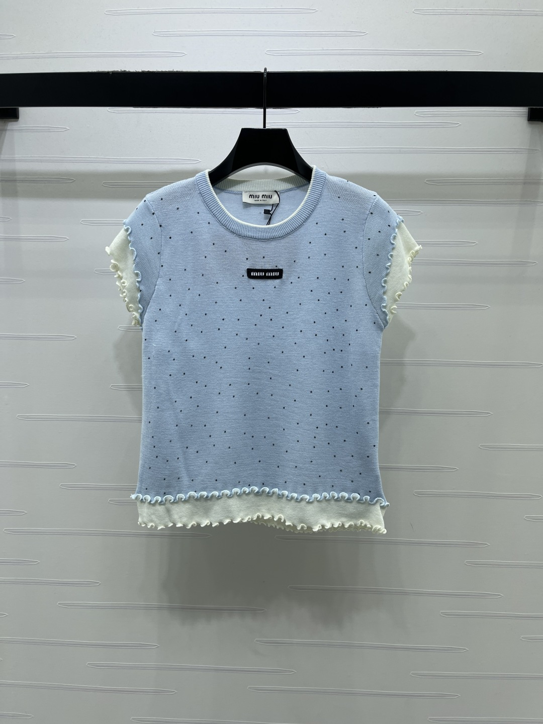 Women's short sleeves